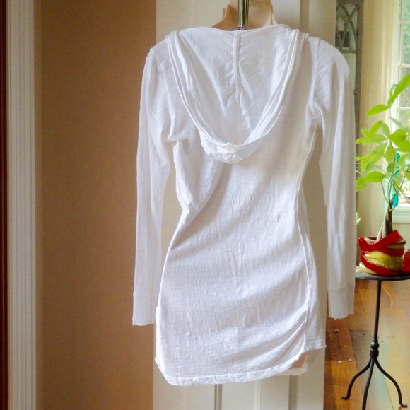 C & C California pullover long sleeve t-shirt hoodie size Medium - Picture 2 of 13